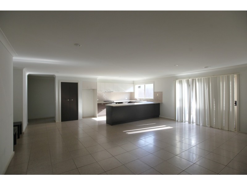 26 Neptune Drive, Point Cook VIC 3030