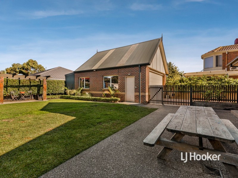 24 Gundowring Drive, Seabrook VIC 3028