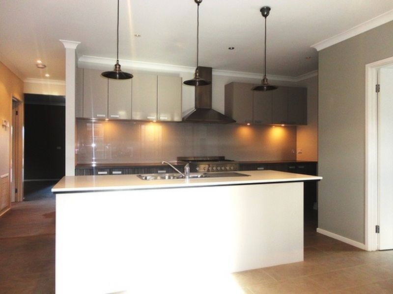 27 Citybay Drive, Point Cook VIC 3030