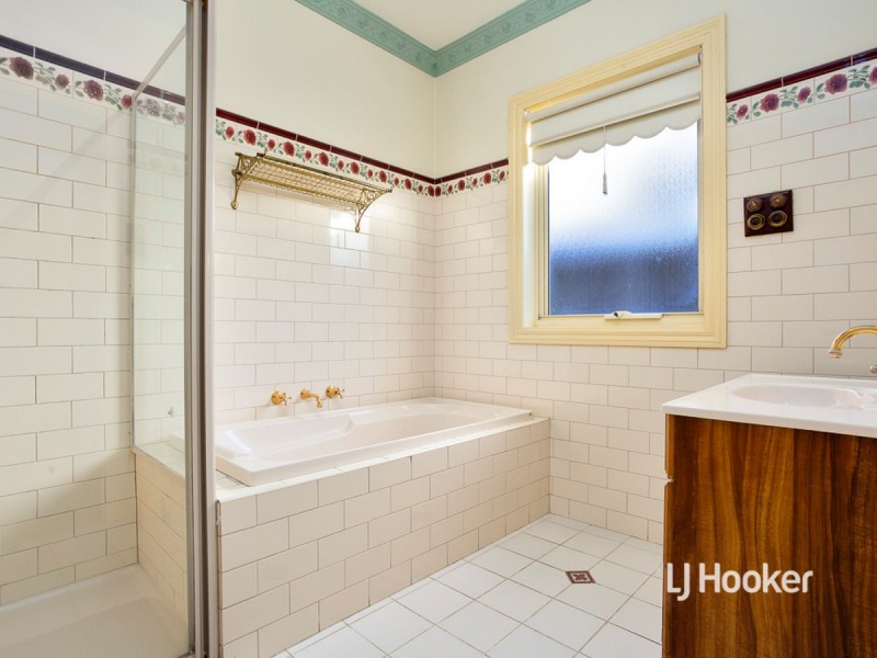 6 Milport Court, Point Cook VIC 3030