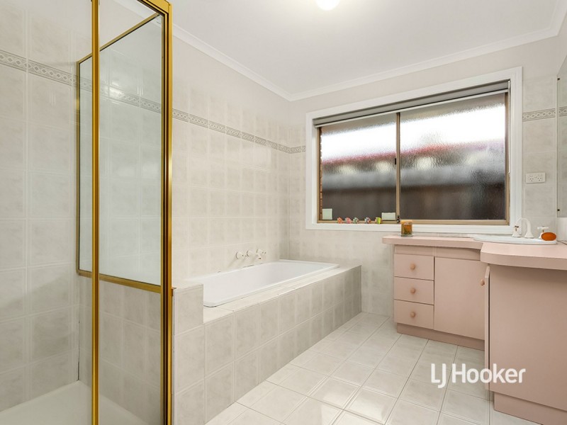 100 Seabrook Boulevard, Seabrook VIC 3028