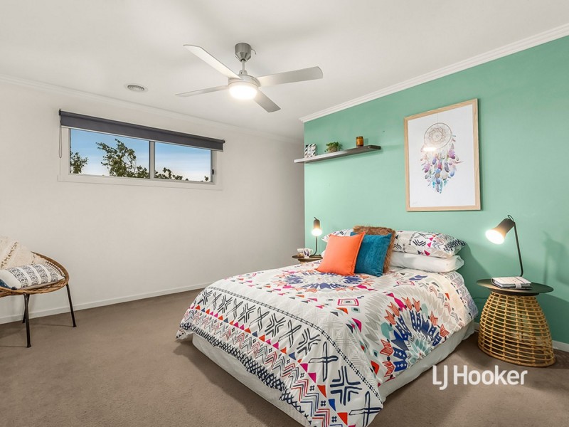 70 Scrubwren Drive, Williams Landing VIC 3027