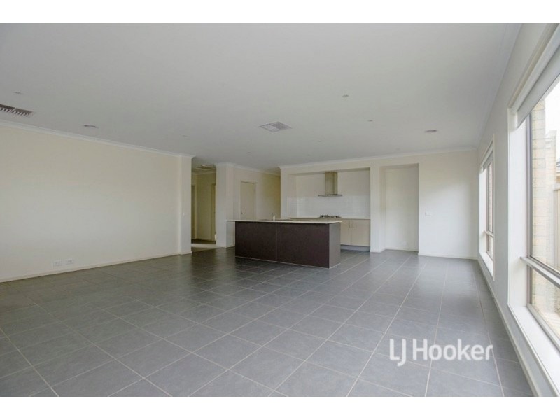 250 Sanctuary Lakes South Boulevar, Sanctuary Lakes VIC 3030