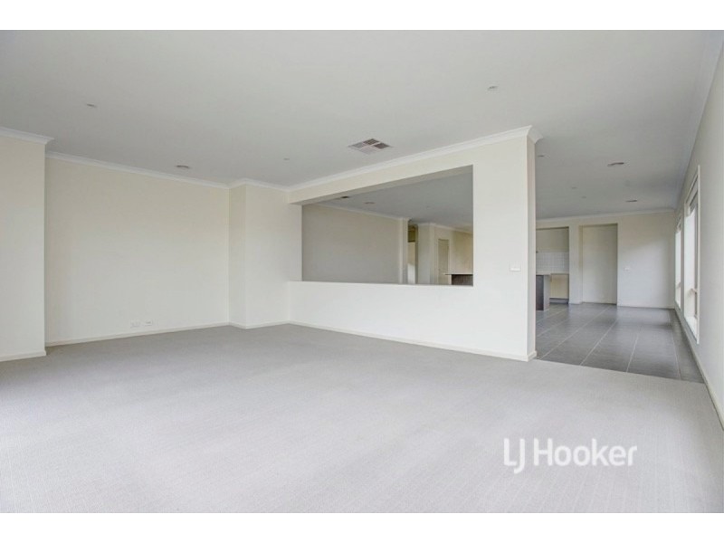 250 Sanctuary Lakes South Boulevar, Sanctuary Lakes VIC 3030