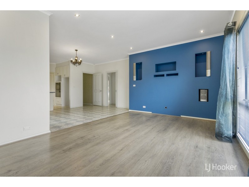 13 Cotterell Way, Seabrook VIC 3028