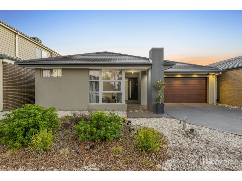 11 Baltic Circuit, Point Cook VIC 3030