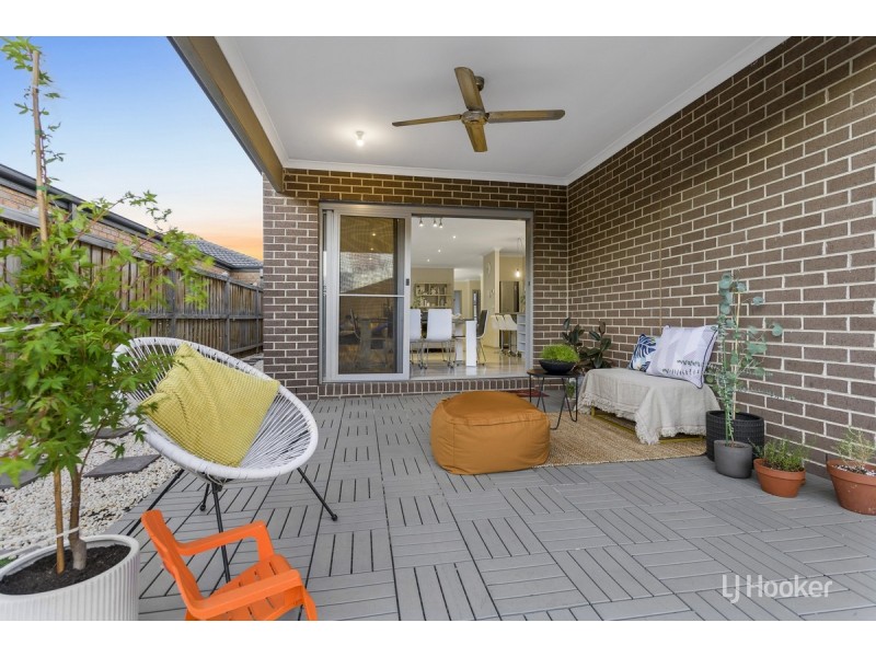 11 Baltic Circuit, Point Cook VIC 3030
