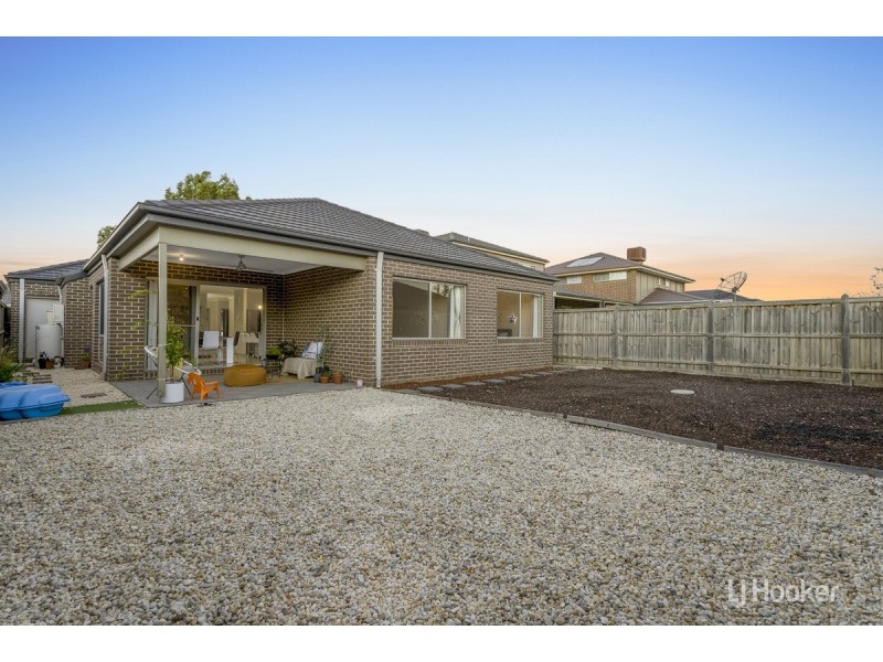 11 Baltic Circuit, Point Cook VIC 3030