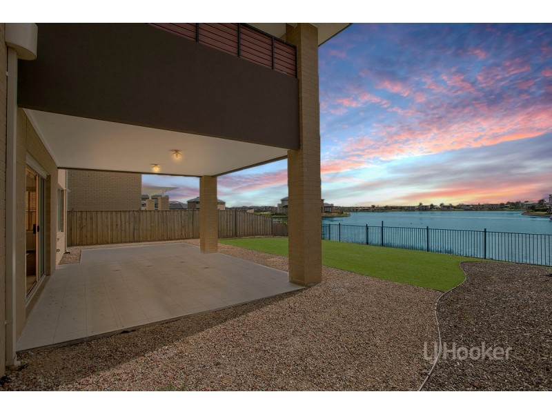 165 Sanctuary Lakes South Boulevar, Sanctuary Lakes VIC 3030