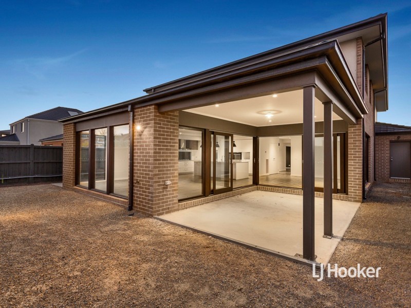 67 Waves Drive, Point Cook VIC 3030
