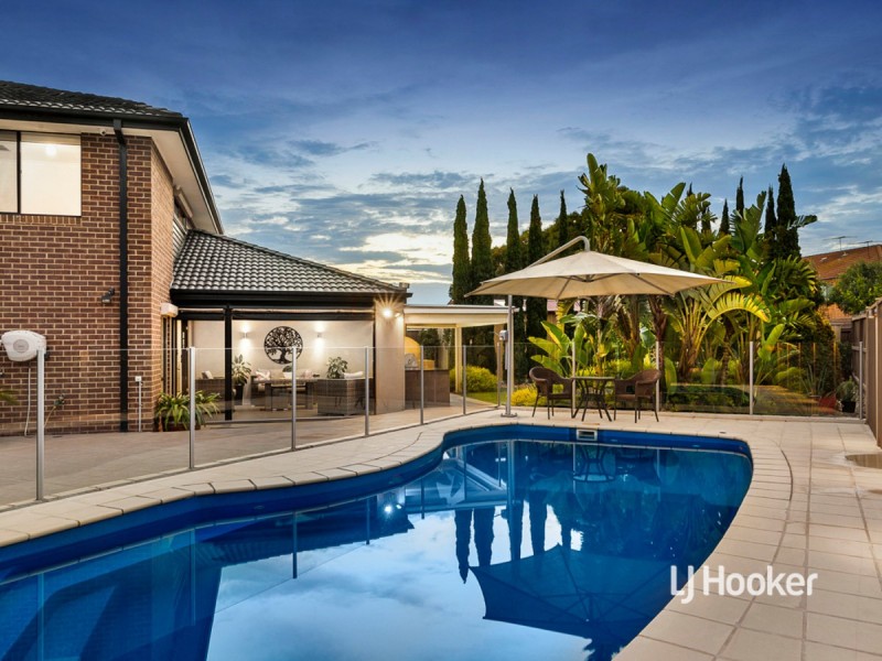 6 Hibiscus Crescent, Point Cook VIC 3030