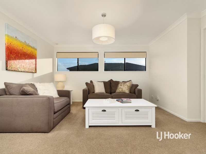 6 Hibiscus Crescent, Point Cook VIC 3030