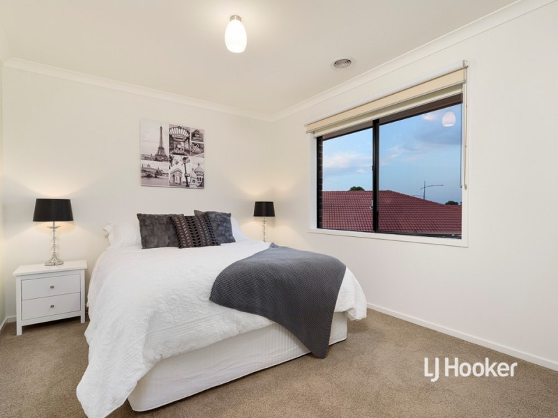 6 Hibiscus Crescent, Point Cook VIC 3030