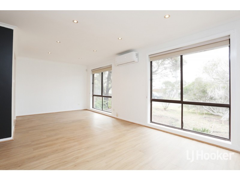 8 Catherine Road, Seabrook VIC 3028