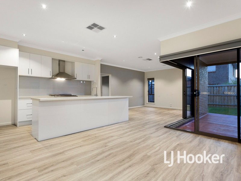 64 Waves Drive, Point Cook VIC 3030