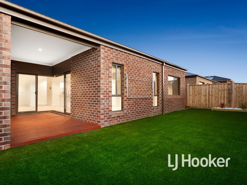 64 Waves Drive, Point Cook VIC 3030