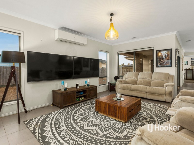 5 Meredith Place, Eynesbury VIC 3338