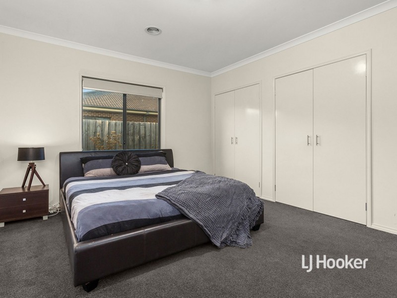 5 Meredith Place, Eynesbury VIC 3338