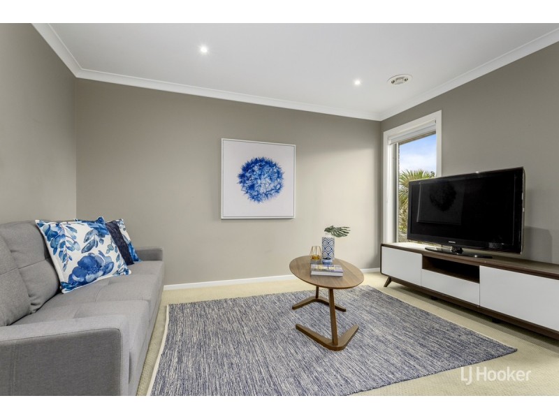 95 Tristania Drive, Point Cook VIC 3030