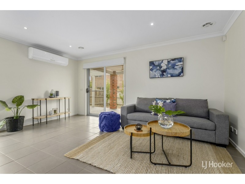 95 Tristania Drive, Point Cook VIC 3030