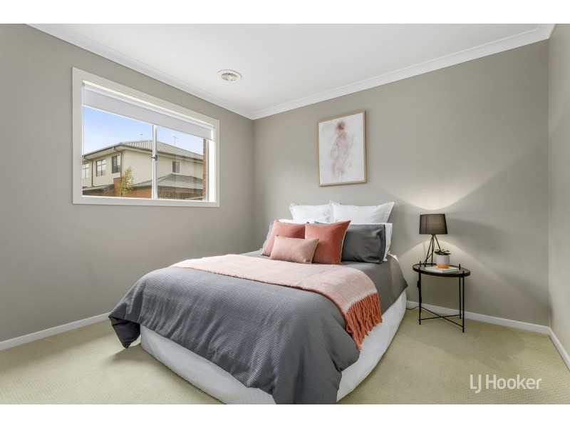 95 Tristania Drive, Point Cook VIC 3030