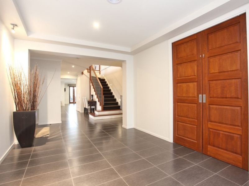 10 Kingsford Drive, Point Cook VIC 3030