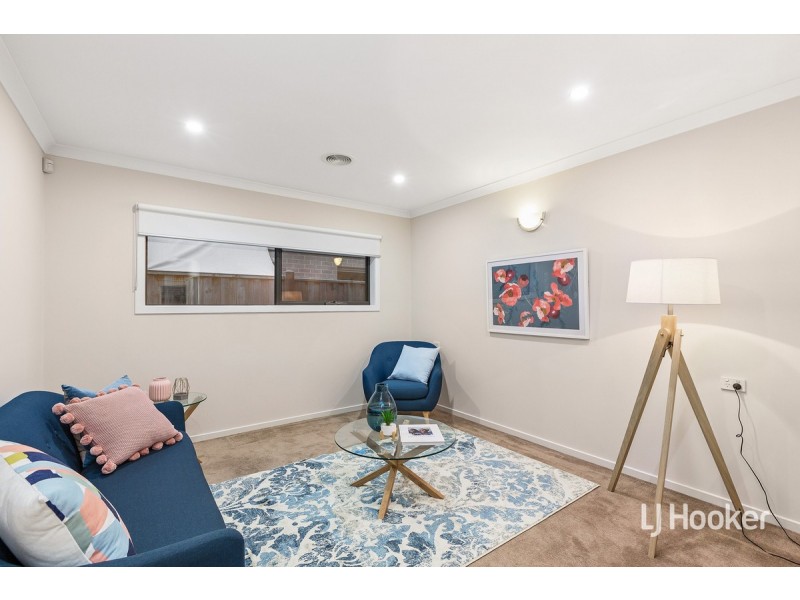 24 Tahitian Terrace, Point Cook VIC 3030