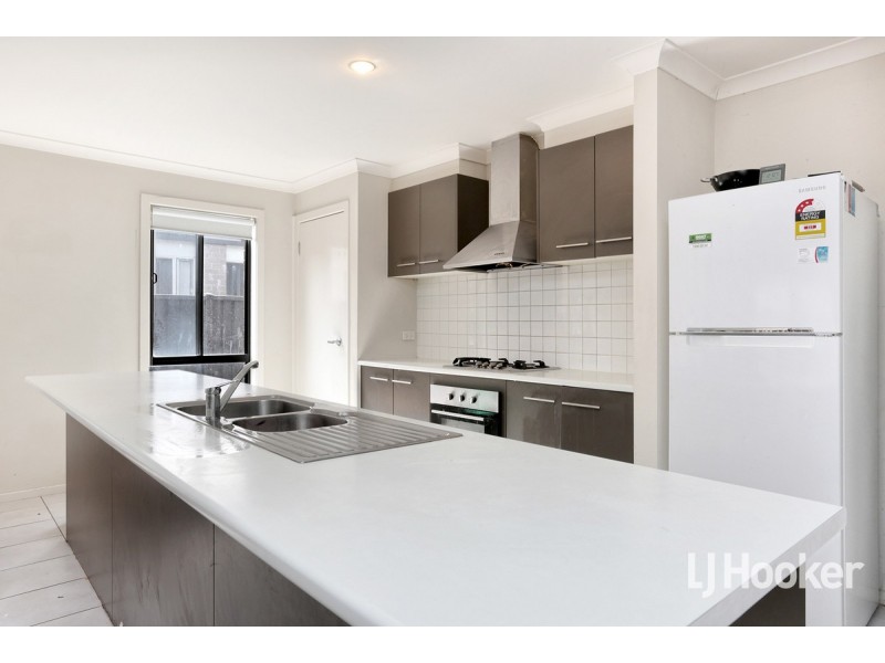 1 Romek Way, Truganina VIC 3029