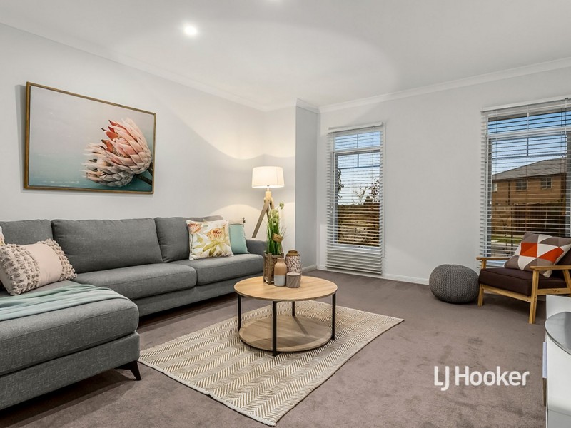 71 Waves Drive, Point Cook VIC 3030