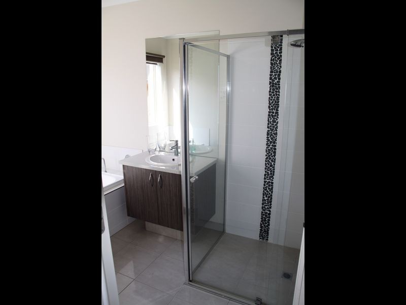 23 Fontana Avenue, Point Cook VIC 3030