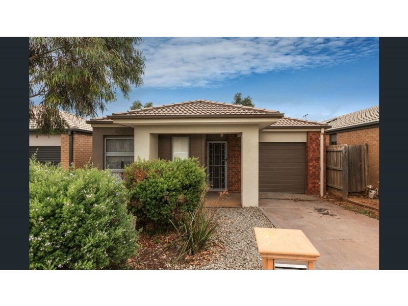 8 Piping Lane, Kurunjang VIC 3337