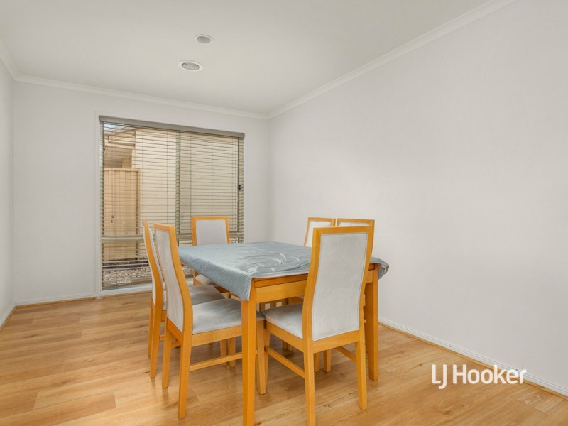 13 Dalkeith Drive, Point Cook VIC 3030