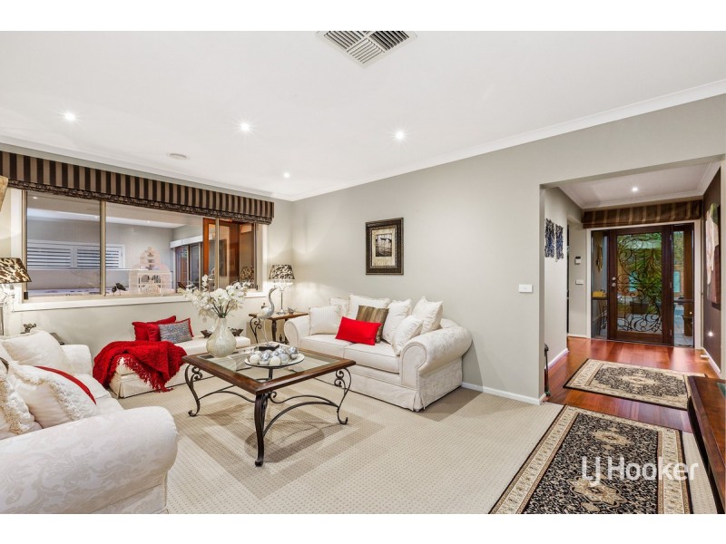 90 Rowland Drive, Point Cook VIC 3030