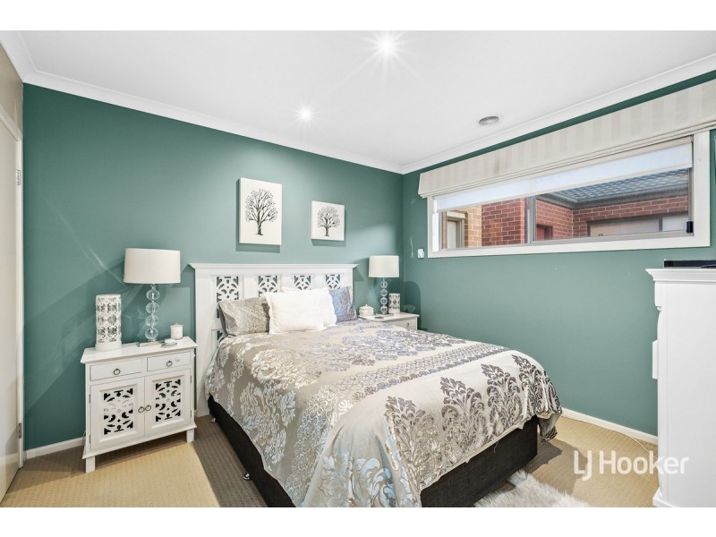 90 Rowland Drive, Point Cook VIC 3030