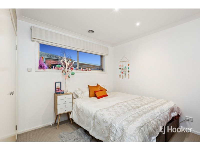 90 Rowland Drive, Point Cook VIC 3030