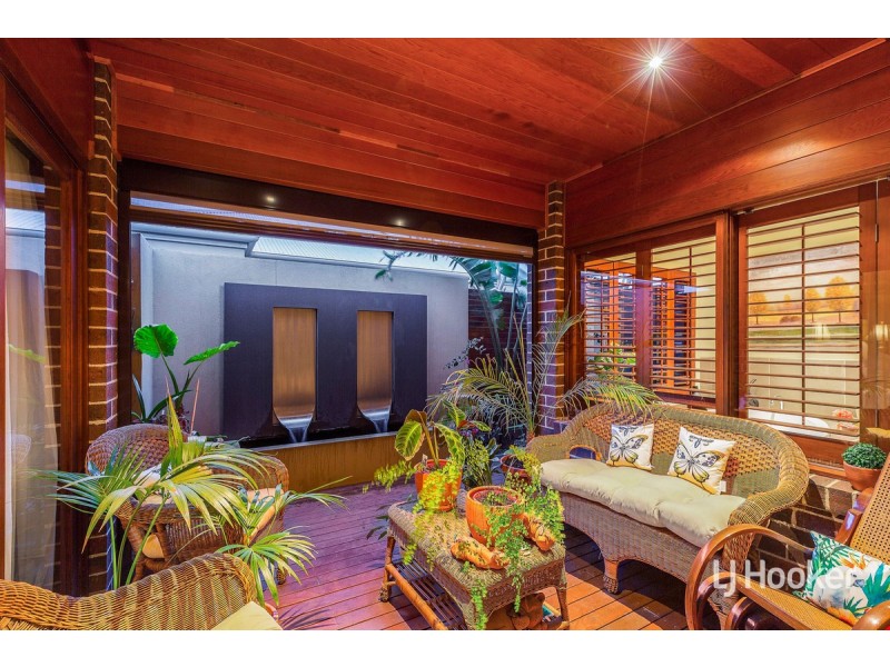 4 Lincolnheath Boulevard, Point Cook VIC 3030