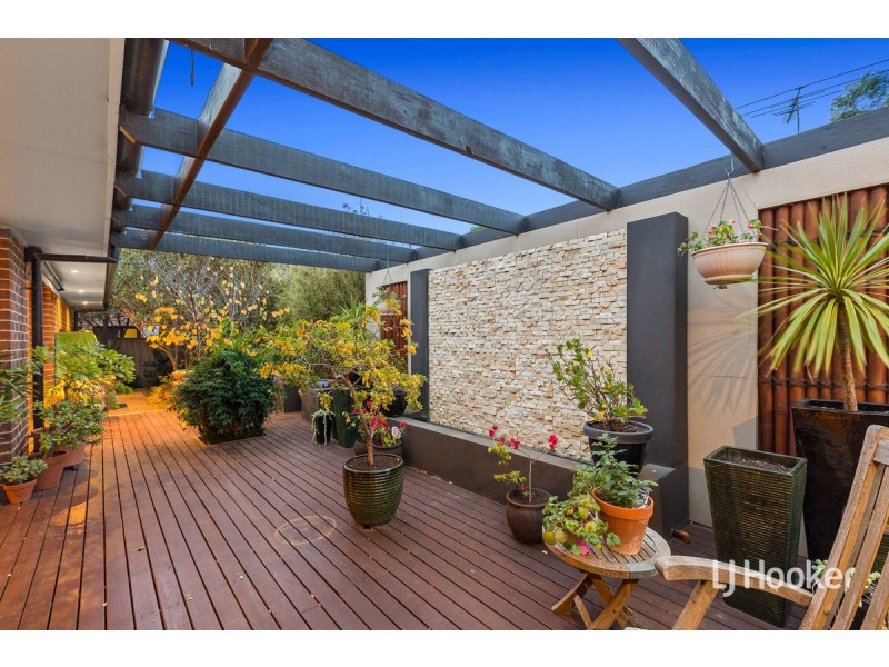 4 Lincolnheath Boulevard, Point Cook VIC 3030