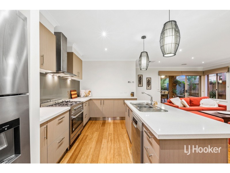 7 Arbour Avenue, Point Cook VIC 3030