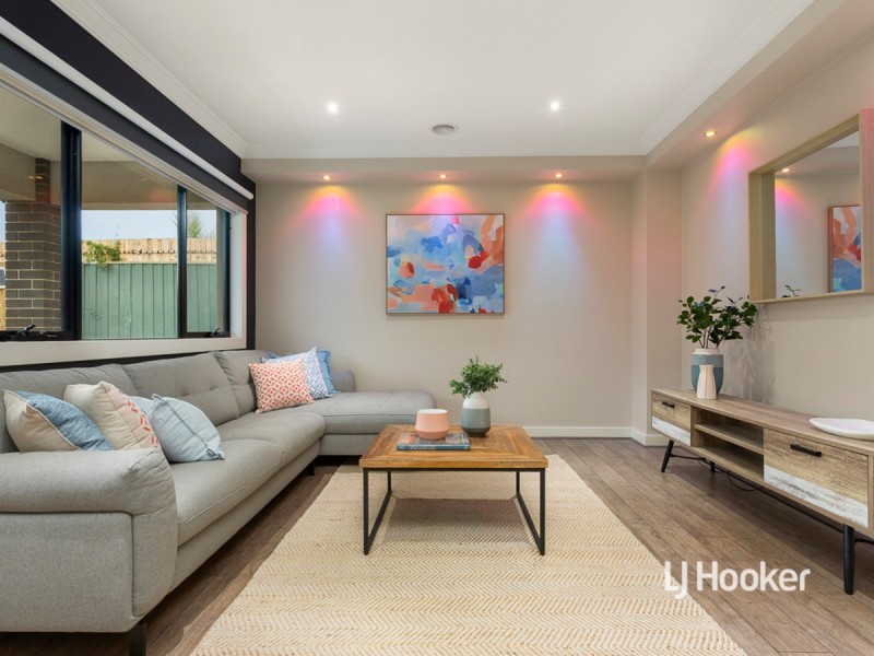 9 Kentwell Street, Truganina VIC 3029