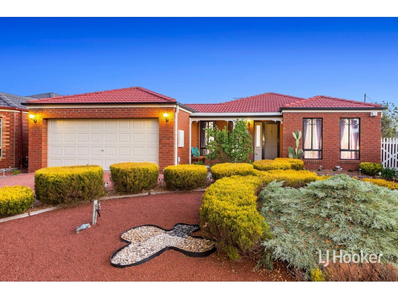2 Elidon Crescent, Point Cook VIC 3030