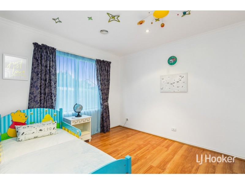 2 Elidon Crescent, Point Cook VIC 3030