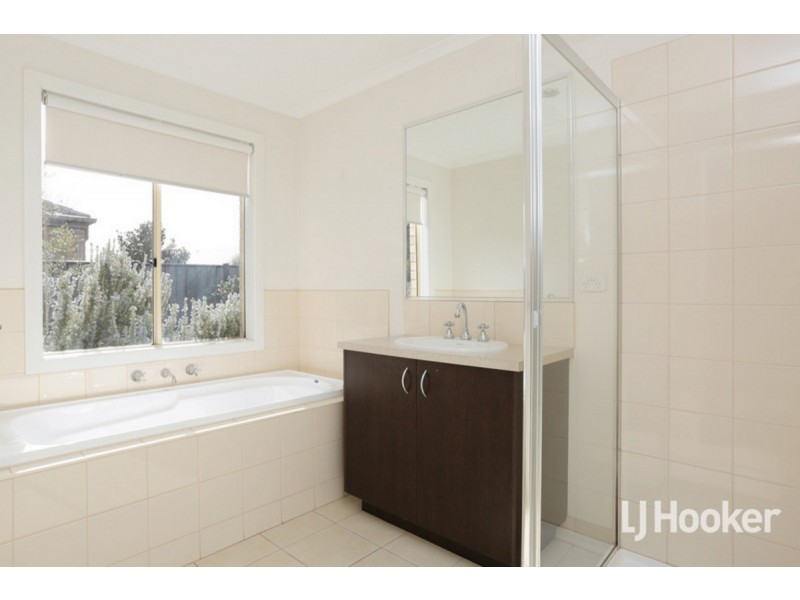 5 Goldstein Vista, Point Cook VIC 3030