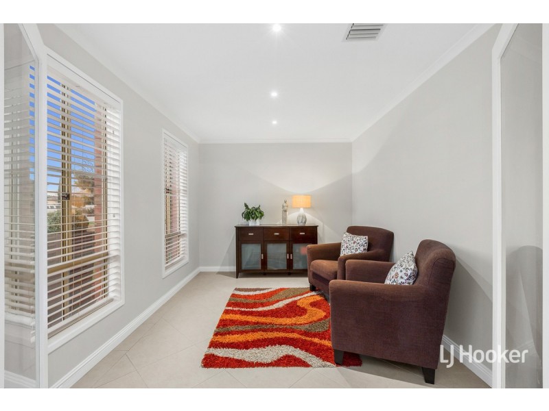 10 Washington Place, Point Cook VIC 3030