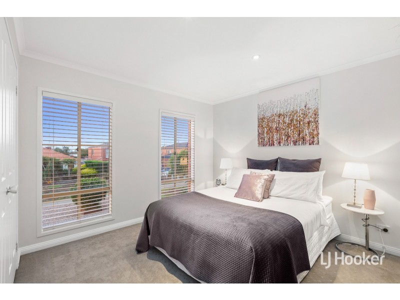 10 Washington Place, Point Cook VIC 3030