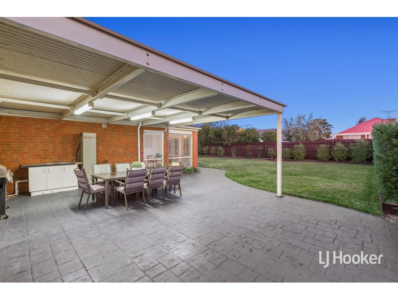 10 Washington Place, Point Cook VIC 3030