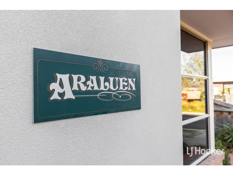 12 Vesta Crescent, Point Cook VIC 3030