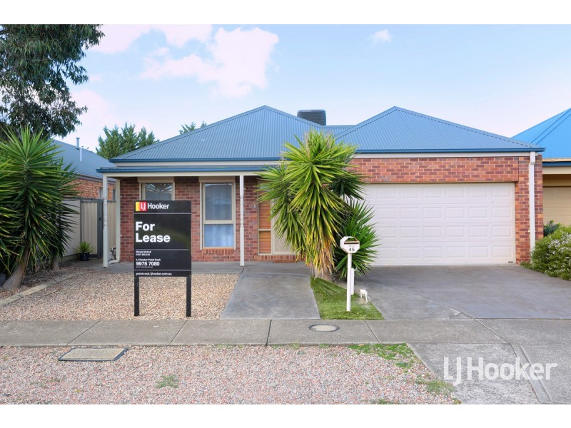 45 Hollington Crescent, Point Cook VIC 3030