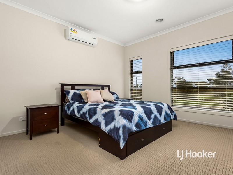 36 Bregman Esplanade, Wyndham Vale VIC 3024