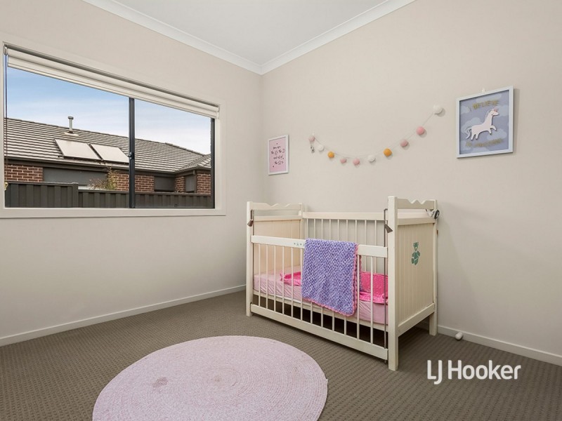 36 Bregman Esplanade, Wyndham Vale VIC 3024