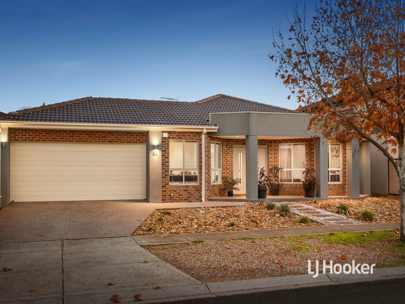 81 Hemsley Promenade, Point Cook VIC 3030